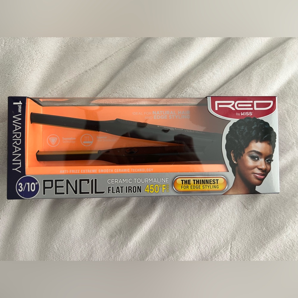Red by Kiss Ceramic Tourmaline Flat Iron